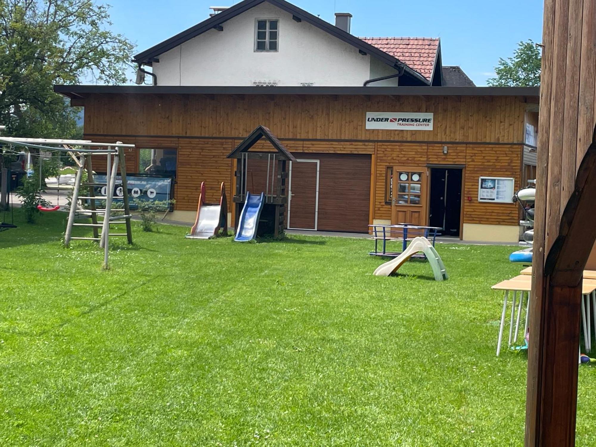 Gasthof Mit Seeterasse & Appartements Zur Landeroith Weyregg Kültér fotó