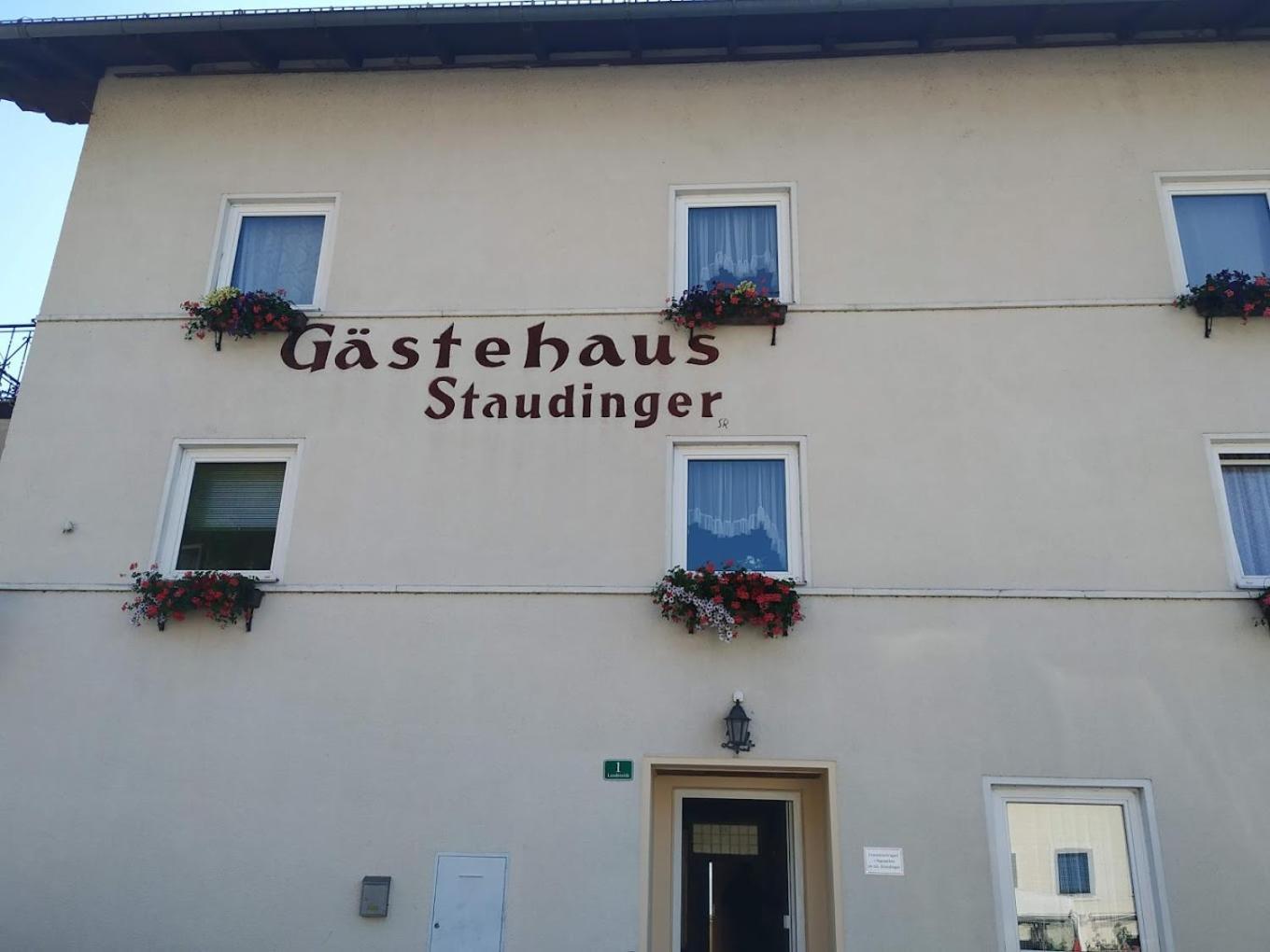 Gasthof Mit Seeterasse & Appartements Zur Landeroith Weyregg Kültér fotó