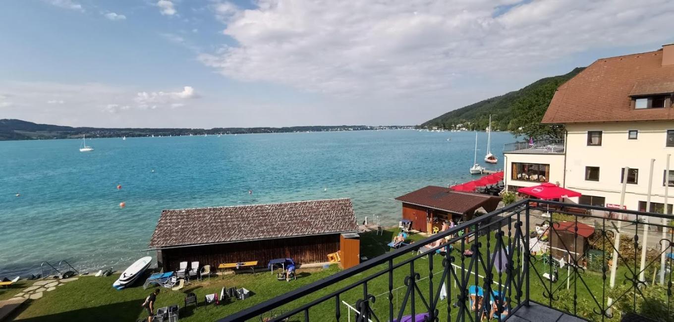 Gasthof Mit Seeterasse & Appartements Zur Landeroith Weyregg Kültér fotó