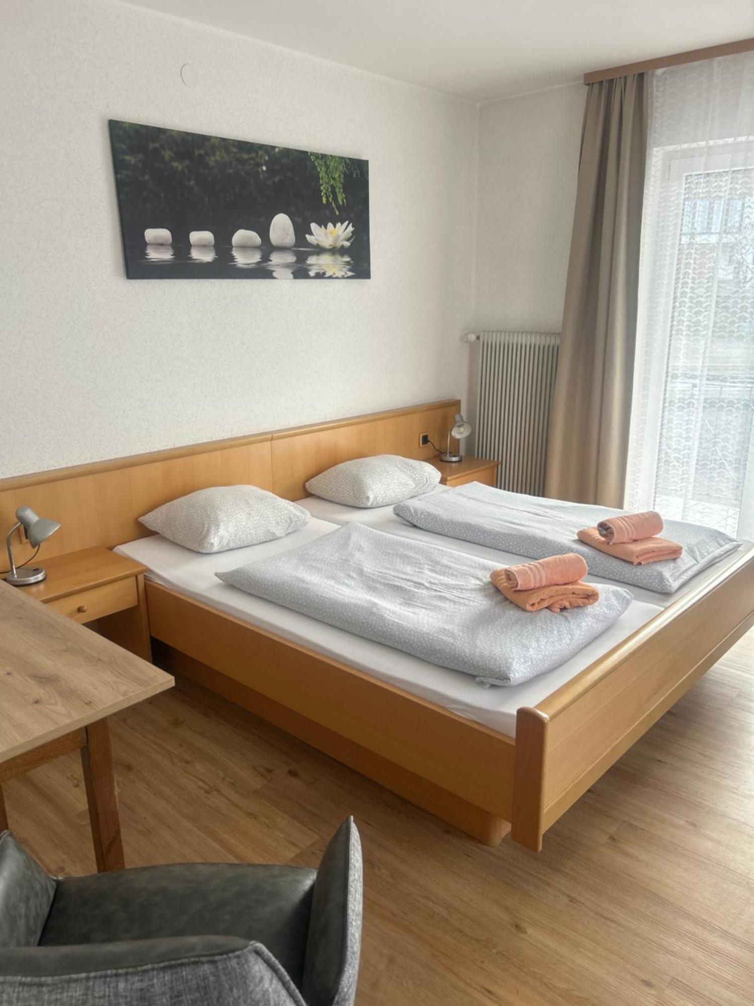 Gasthof Mit Seeterasse & Appartements Zur Landeroith Weyregg Kültér fotó